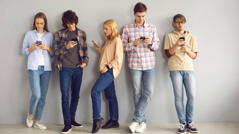 Falha em iPhones antigos expõe usuários a espionagem e roubo de dados: entenda os riscos e como se proteger