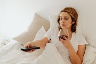 The Gray House: a série de espionagem feminina que transforma fatos reais em tensão histórica