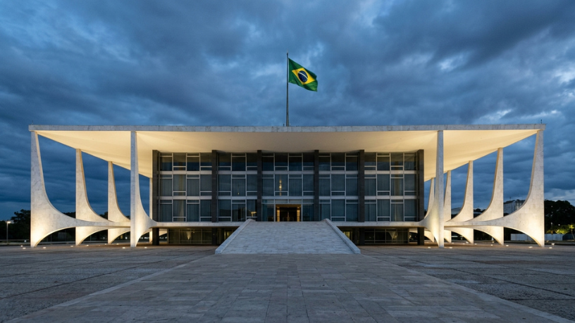 STF adia decisão sobre investigação e caso expõe disputa sobre competência entre ministros
